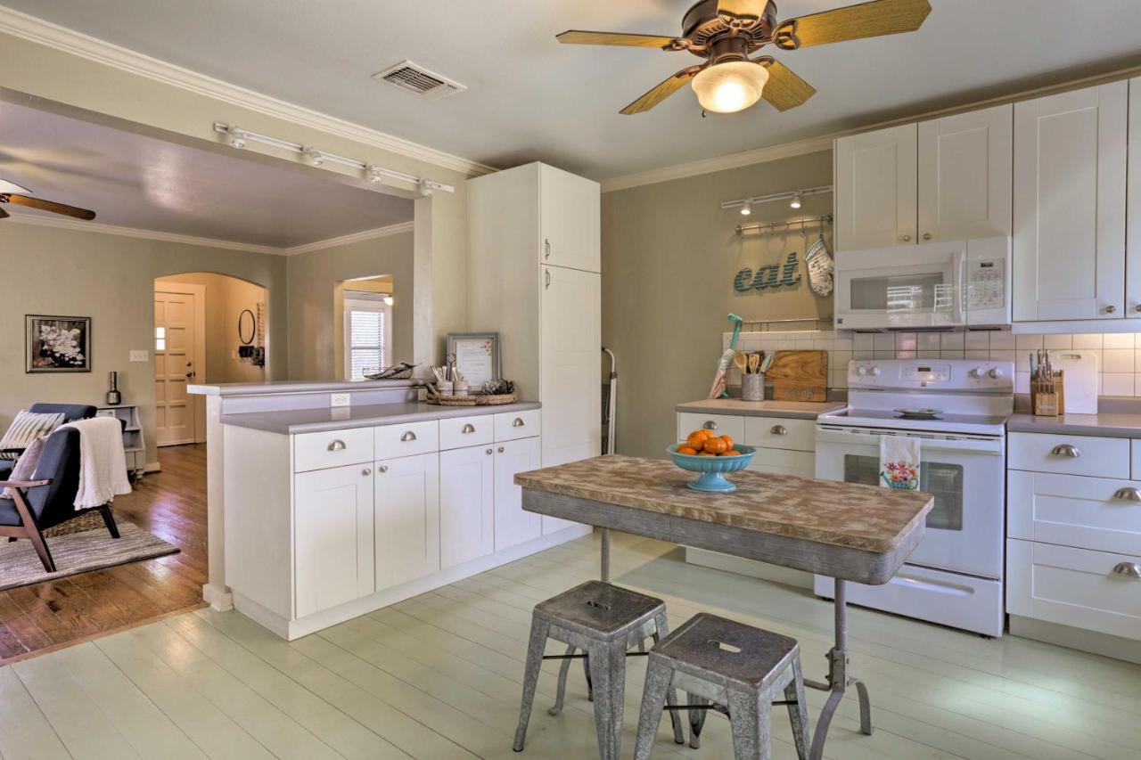 Fredericksburg Cottage With Grill - Walk To Main St! Dış mekan fotoğraf